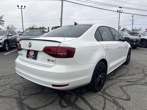 Used 2018 Volkswagen Jetta Sport FWD image 5