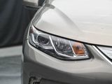 Used 2017 Chevrolet Volt Premier w/ Driver Confidence II Package image 4