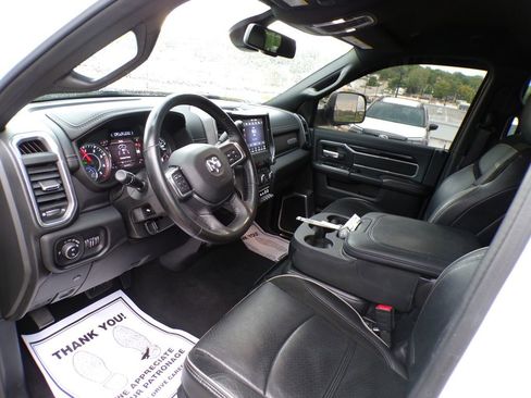 Used 2021 RAM 2500 Laramie w/ Night Edition AWD/4WD image 14