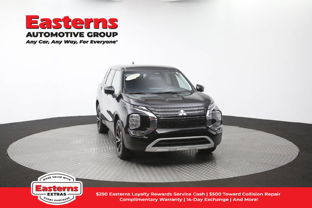 Used 2024 Mitsubishi Outlander SE FWD image 51