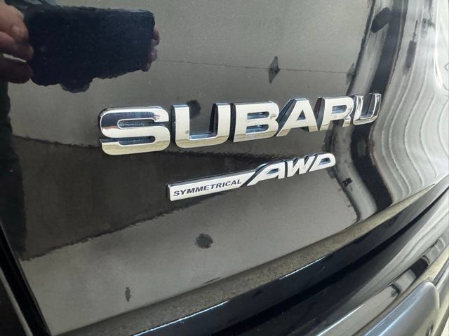 Used 2023 Subaru Ascent Limited AWD/4WD image 32