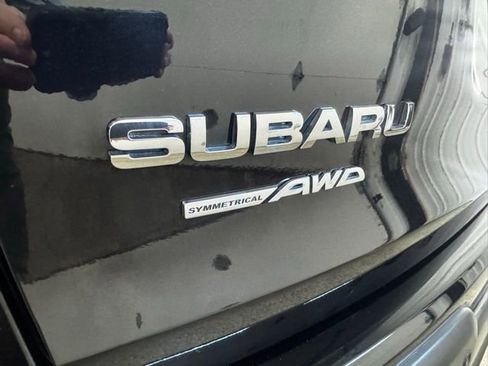 Used 2023 Subaru Ascent Limited image 32