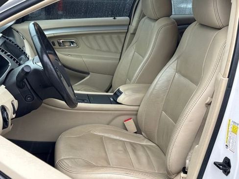 Used 2014 Ford Taurus SEL w/ Equipment Group 201A image 16