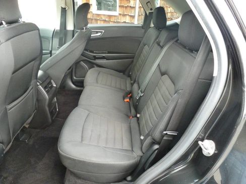 Used 2015 Ford Edge SEL FWD image 24