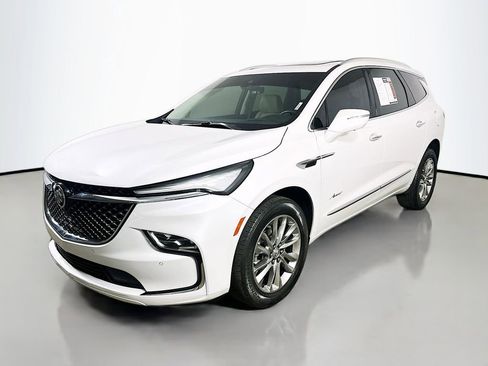 Used 2023 Buick Enclave Avenir w/ Avenir Technology Package AWD/4WD image 3