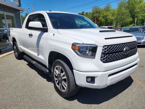 Used 2018 Toyota Tundra SR5 w/ TRD Sport Package AWD/4WD image 3