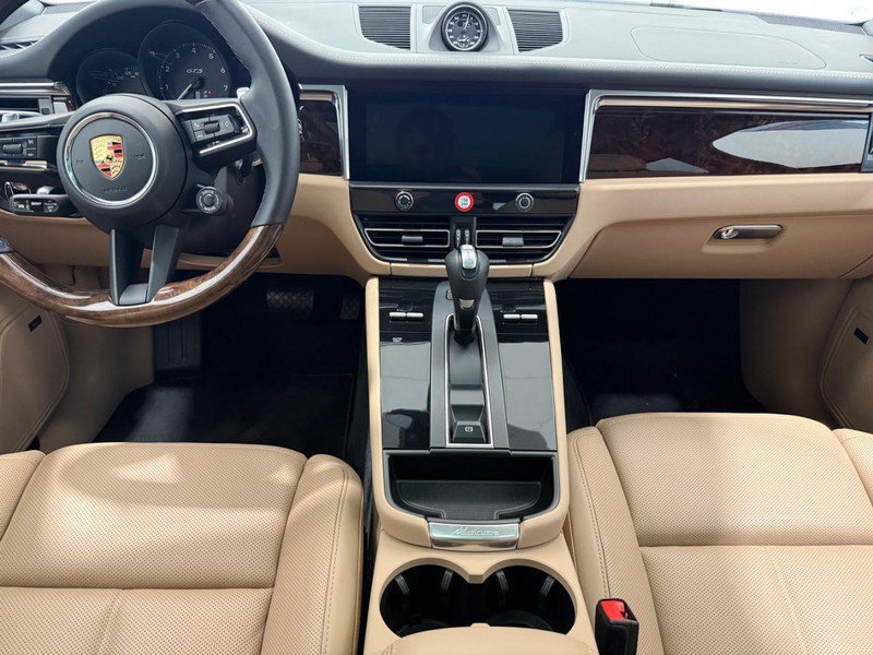 Certified 2024 Porsche Macan GTS AWD/4WD image 14