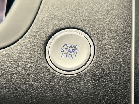 Used 2024 Hyundai Santa Cruz Limited image 27