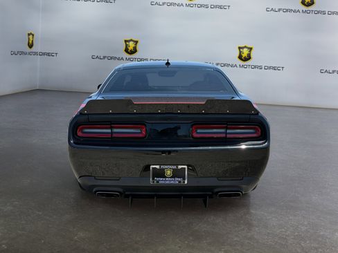 Used 2016 Dodge Challenger R/T Scat Pack RWD image 4