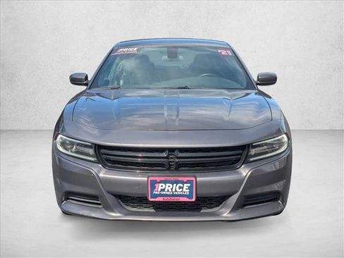 Used 2021 Dodge Charger SXT w/ Leather Interior Group image 2