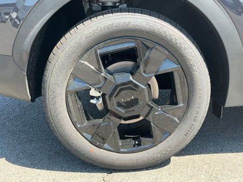 New 2026 Kia Sportage X-Line w/ X-Line Technology Package image 10