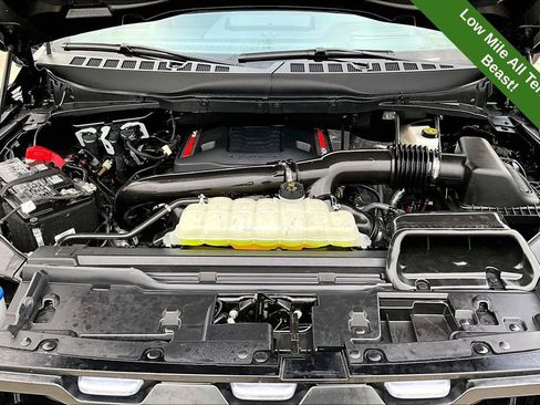 Used 2025 Ford F150 Raptor image 12