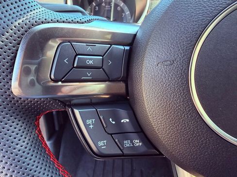 Used 2017 Ford Mustang Shelby GT350 w/ Electronics Package RWD image 17