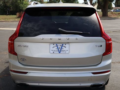 Used 2018 Volvo XC90 T6 Momentum w/ Convenience Package AWD/4WD image 6
