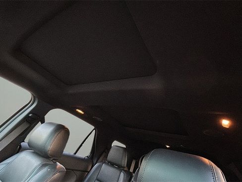 Used 2012 Ford Explorer Limited image 17