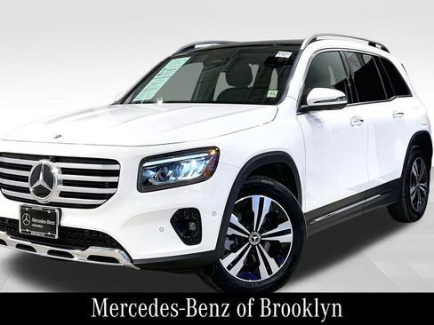Certified 2026 Mercedes-Benz GLB 250 4MATIC image 3