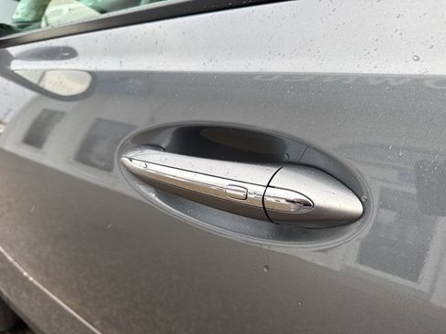 Used 2022 Buick Encore GX Preferred w/ Cold Weather Comfort Package image 10