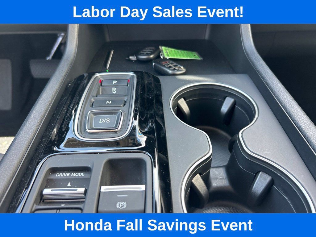 Used 2025 Honda Pilot EX-L image 21