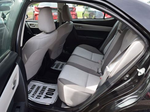 Used 2019 Toyota Corolla LE FWD image 30