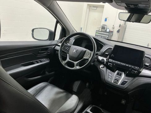 Used 2023 Honda Odyssey EX-L image 19