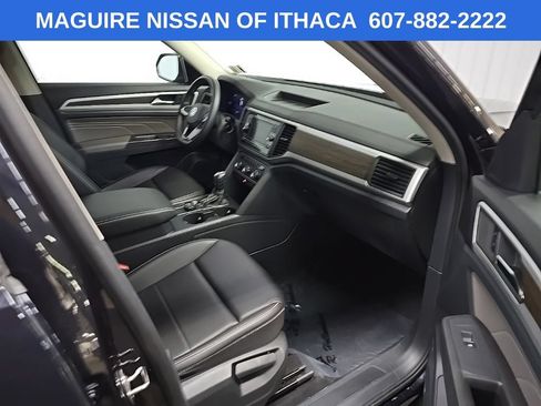 Used 2022 Volkswagen Atlas SE AWD/4WD image 15