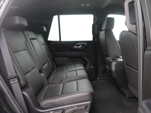 Used 2023 Chevrolet Tahoe LT image 13