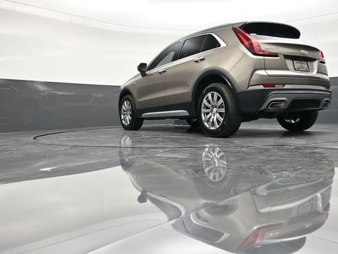 Used 2020 Cadillac XT4 Premium Luxury FWD image 23