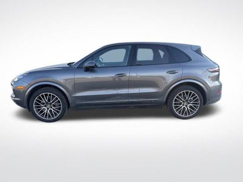 Used 2020 Porsche Cayenne S image 4