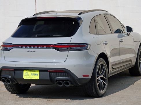 Used 2025 Porsche Macan AWD/4WD image 52