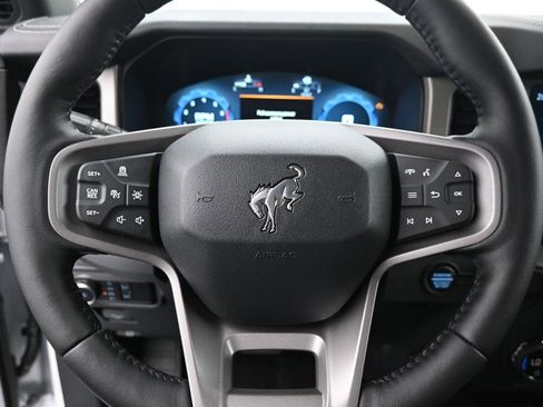 New 2025 Ford Bronco Outer Banks image 11