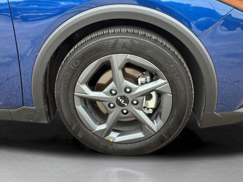 Certified 2025 Kia K4 FWD image 31