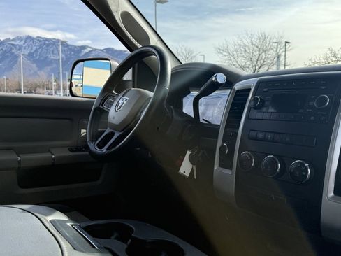 Used 2012 RAM 1500 Classic SLT w/ Remote Start & Security Group image 27