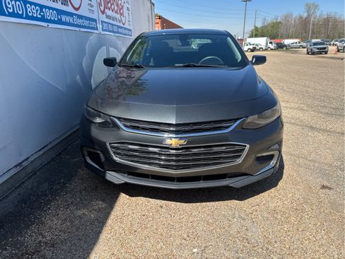 Used 2016 Chevrolet Malibu LT image 5