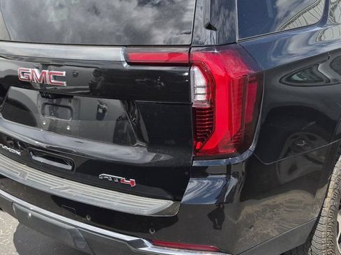 Used 2025 GMC Yukon AT4 w/ Premium Trailering Package AWD/4WD image 10
