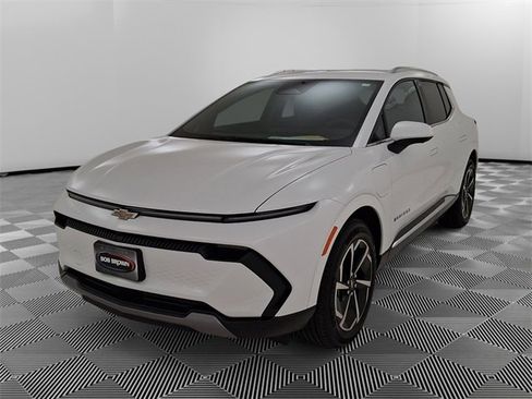 Used 2025 Chevrolet Equinox EV LT image 7