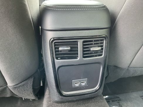 Used 2023 Dodge Charger SXT w/ Blacktop Package AWD/4WD image 25