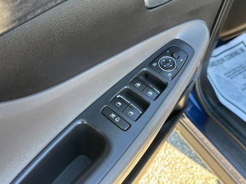 Used 2020 Hyundai Santa Fe SEL FWD image 12