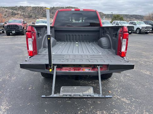 Used 2019 Ford F350 Lariat w/ Lariat Value Package image 11