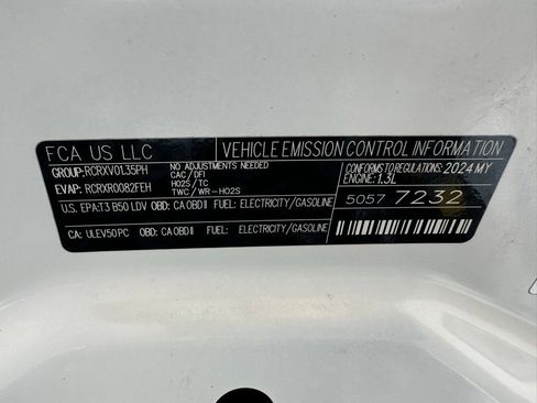 Used 2024 Dodge Hornet R/T image 30