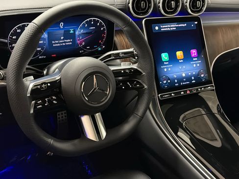 New 2026 Mercedes-Benz GLC 300 4MATIC image 23