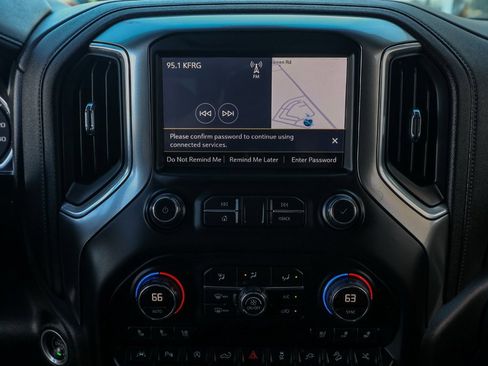 Used 2019 Chevrolet Silverado 1500 LTZ w/ LTZ Premium Package image 28