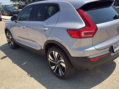Used 2026 Volvo XC40 B5 Ultra w/ Protection Package Premier AWD/4WD image 3