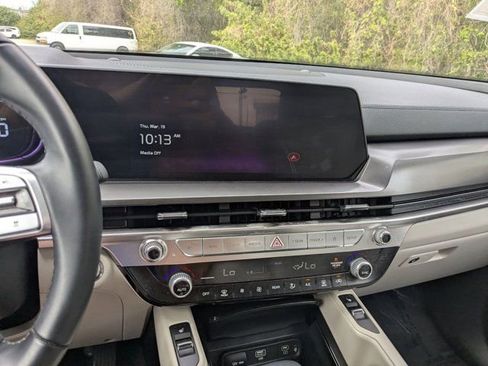 Used 2025 Kia Telluride S image 20