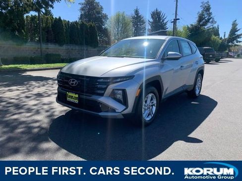 New 2026 Hyundai Tucson SE AWD/4WD image 1