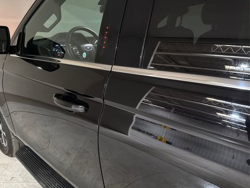 Used 2019 Ford Expedition Max XLT image 26