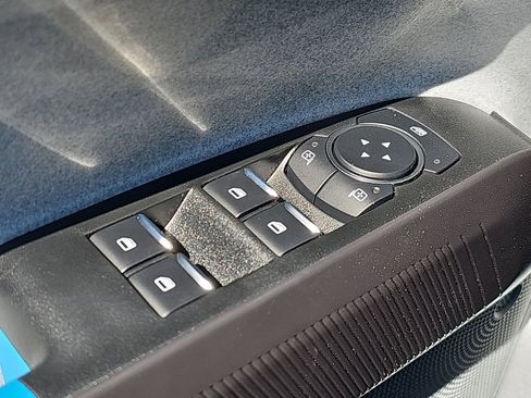 Used 2025 Ford Maverick XLT image 27