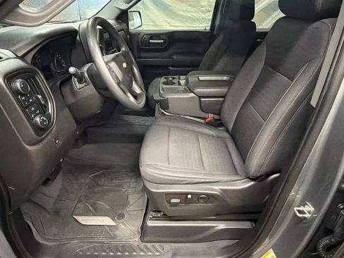 Certified 2023 Chevrolet Silverado 1500 Custom w/ LPO, Dark Essentials Package image 6