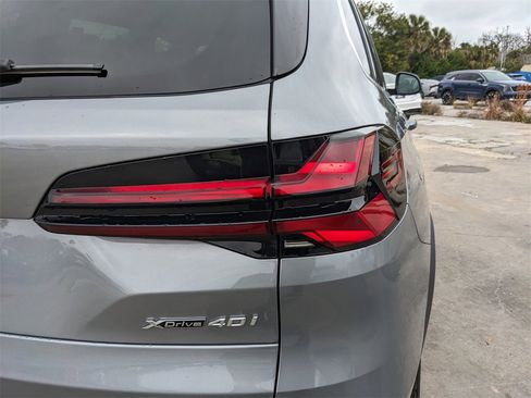 Used 2024 BMW X5 xDrive40i image 12