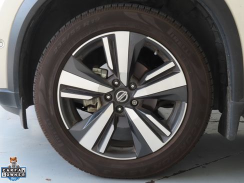 Used 2021 Nissan Rogue Platinum FWD image 27