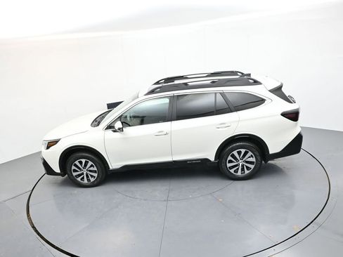 Used 2020 Subaru Outback Premium image 21